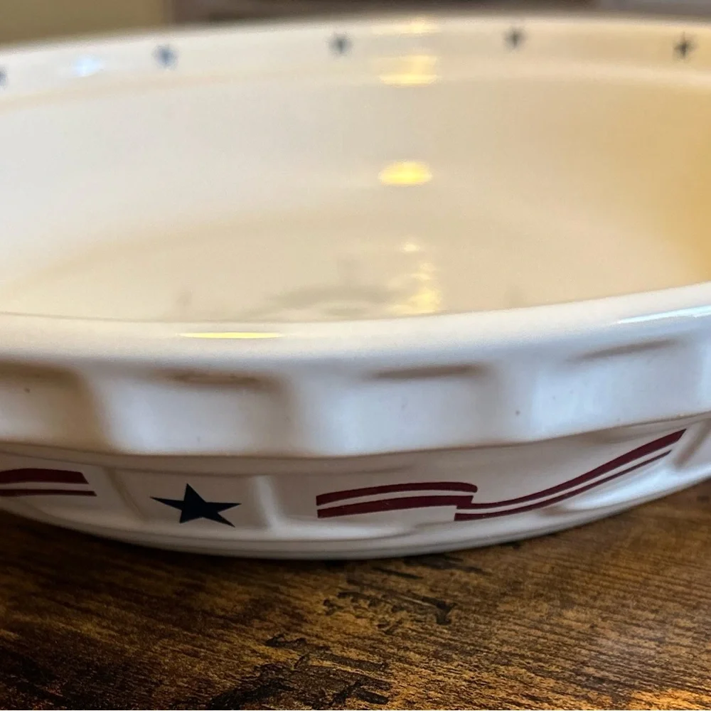 Longaberger All-American Blue and Cream Pie Plate🇺🇸Labor Day🇺🇸 - Picture 4 of 10